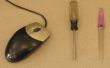 Hoe te repareren van een versleten uit op een optische muis clicker