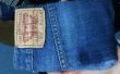 Aangepaste Kindle mouw van oude paar jeans. 