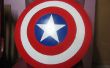 Captain America schild uit gebruikte satellietschotel