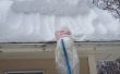 Dak sneeuw rake scooper tool - gemakkelijk DIY met behulp van een emmer van 5 gallon, een douchegordijn en een paal