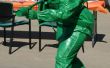 Kunststof groen speelgoed soldaat met Flamethrower kostuum