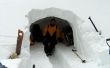 How to Build een grot sneeuw voor de Winter overleven