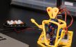 Hoe maak je een mobiele telefoon en Computer gecontroleerd 3D gedrukte Robot met Arduino - IoBot. 