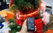 Slimme telefoon kerstboom gecontroleerd met RGB LED-Strip