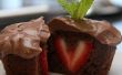 Chocolade Pudding Cupcakes met aardbei centra (Sweetheart Cupcakes)