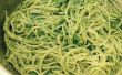 Spaghetti al Pesto met verse basilicum maken