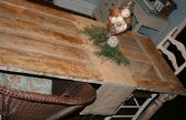 Prullenbak naar schat: een oude houten deur geplukt uit de Prullenbak wordt een eettafel kamer