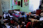 Hoe jezelf schamen in het schoonmaken van uw kamer. 