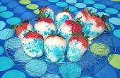 Rood, wit en blauw aardbeien met blauwe candy
