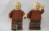 Gigantische houten Lego mannen