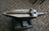 Ter vervanging van een handvat op een hamer (smeden)
