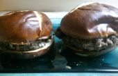 Blauwe kaas hamburger pasteitjes