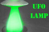 Gloed In de donkere UFO-Lamp