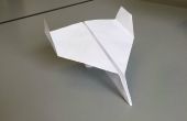 Hoe maak je een papieren vliegtuigje In 10 stappen! 