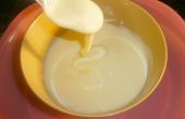 Romige gecondenseerde melk (No-kok honing en basisversie)