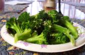 4 minuut gestoomde Broccoli