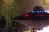 UFO invasie op Area 51 Halloween weergeven