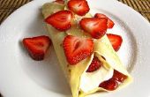 Hoe Make Strawberry-Filled pannenkoeken