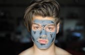 DIY houtskool mee-eter Remover huid masker