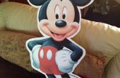 Mickey Mouse levensgrote uitgesneden