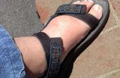 Positiebepaling uw velcro sandaal voor het afhandelen van brede voeten