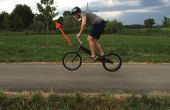 Het uitvoeren van een bunny hop met je trial bike