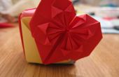 Eenvoudige decoratieve origami hart / boek mark
