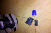Maak uw eigen eenvoudige "wankel" generator aan het licht van een LED