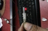 Spuitgieten van USB-aansluiting met behulp van hete lijmpistool of sugru
