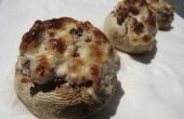 Roomkaas en spek gevulde champignons