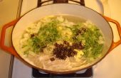 Japans stijl Miso soep met noedels Soba