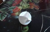 Papier klap weg bal met elkaar grijpende papieren