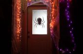 Halloween: goedkoop en makkelijk dropping spin silhouet