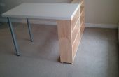 IKEA tafel met geringe plank opslag