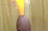 Hoe om te ontploffen van een chocolade paasei met waterstof
