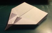 Hoe maak je de StratoShark papieren vliegtuigje
