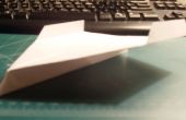 Hoe maak je de Spectre papieren vliegtuigje