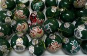 Zelfgemaakte glazen bal ornamenten