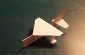Hoe maak je de papieren vliegtuigje van StratoStinger