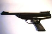 Vintage BSA Scorpion pistol_ Strip down gids. 