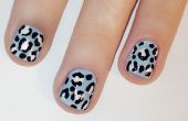 Cheetah Print Nail Art