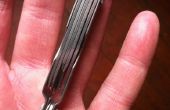 Pinkie grootte sleutelhanger mes uit een Leatherman Micra