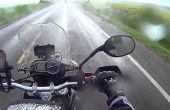 Motorfiets veiligheid: Rijden in de regen