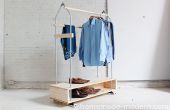 Zelfgemaakte moderne DIY kledingstuk Rack