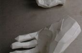 "Taliban Hands" sculpturen in gegolfd Plastic uit de 3D Data geëxtraheerd van MOH