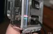 Wijzigen van een Mini-B USB-kabel voor het aandrijven van een ingesloten GoPro Hero3 (met skelet achterdeur)