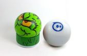 DIY Custom geschilderd Grinch Sphero