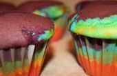 Hoe maak je Awesome regenboog Cupcakes