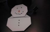 Origami sneeuwpop met Solar Powered neus