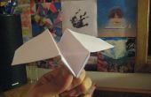 Hoe het bouwen van een vechter stijl papieren vliegtuigje